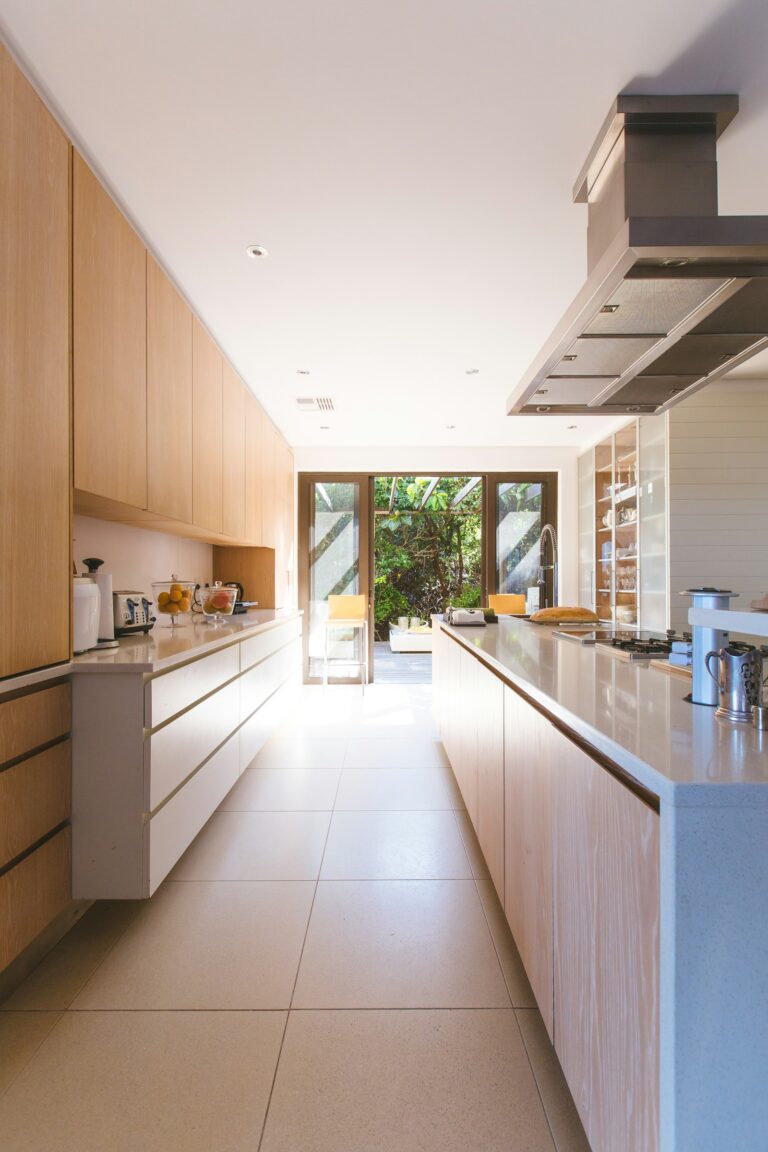 How Often Should Your Office Be Cleaned? A Commercial Cleaning Checklist